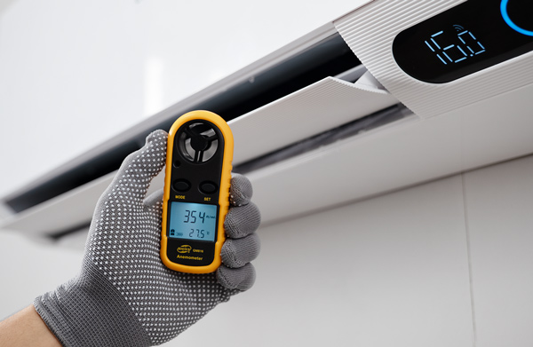 Air conditioner operation check