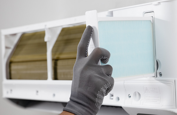 Air filter change