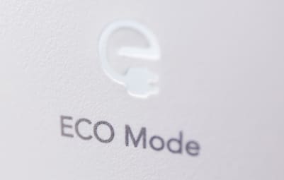 Eco Mode indicator on the Coway Glaze