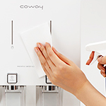 Wiping the exterior of the water purifier