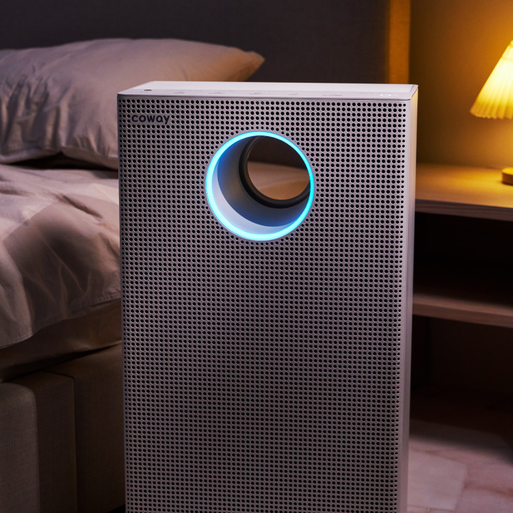 Coway Storm II air purifier, front view with lower energy consumption
